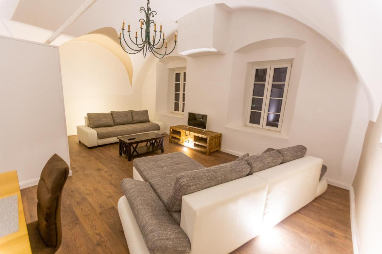Gortschach  Pferdegut Schloss Treffen Apartments מראה חיצוני תמונה