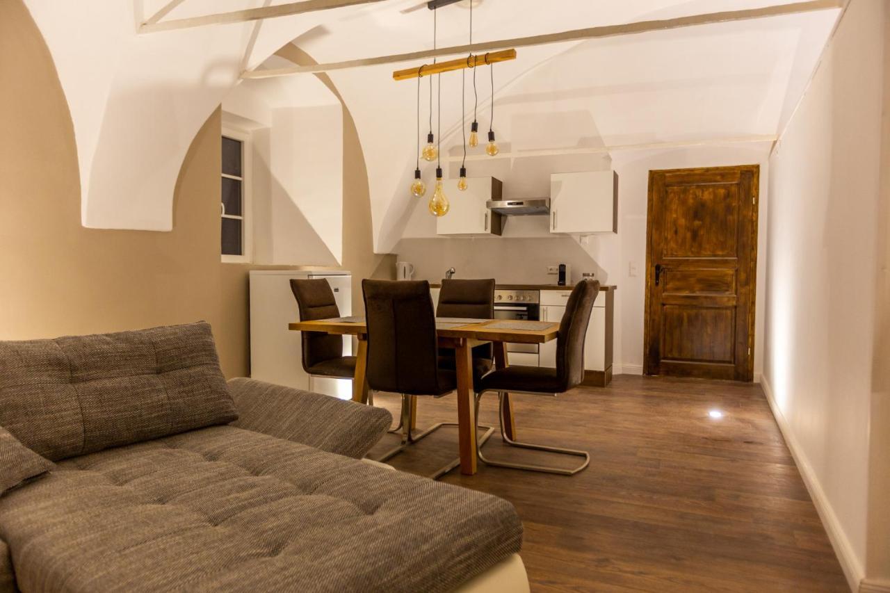 Gortschach  Pferdegut Schloss Treffen Apartments מראה חיצוני תמונה