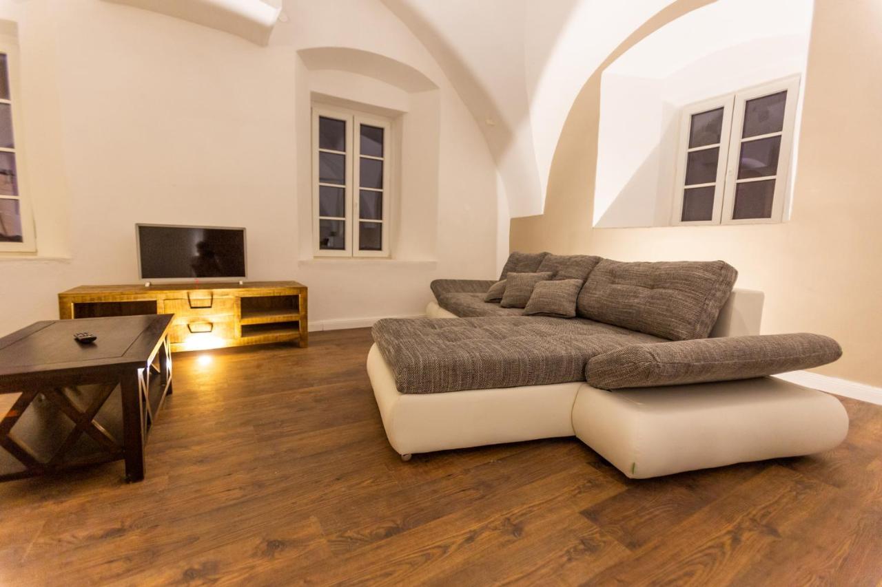 Gortschach  Pferdegut Schloss Treffen Apartments מראה חיצוני תמונה