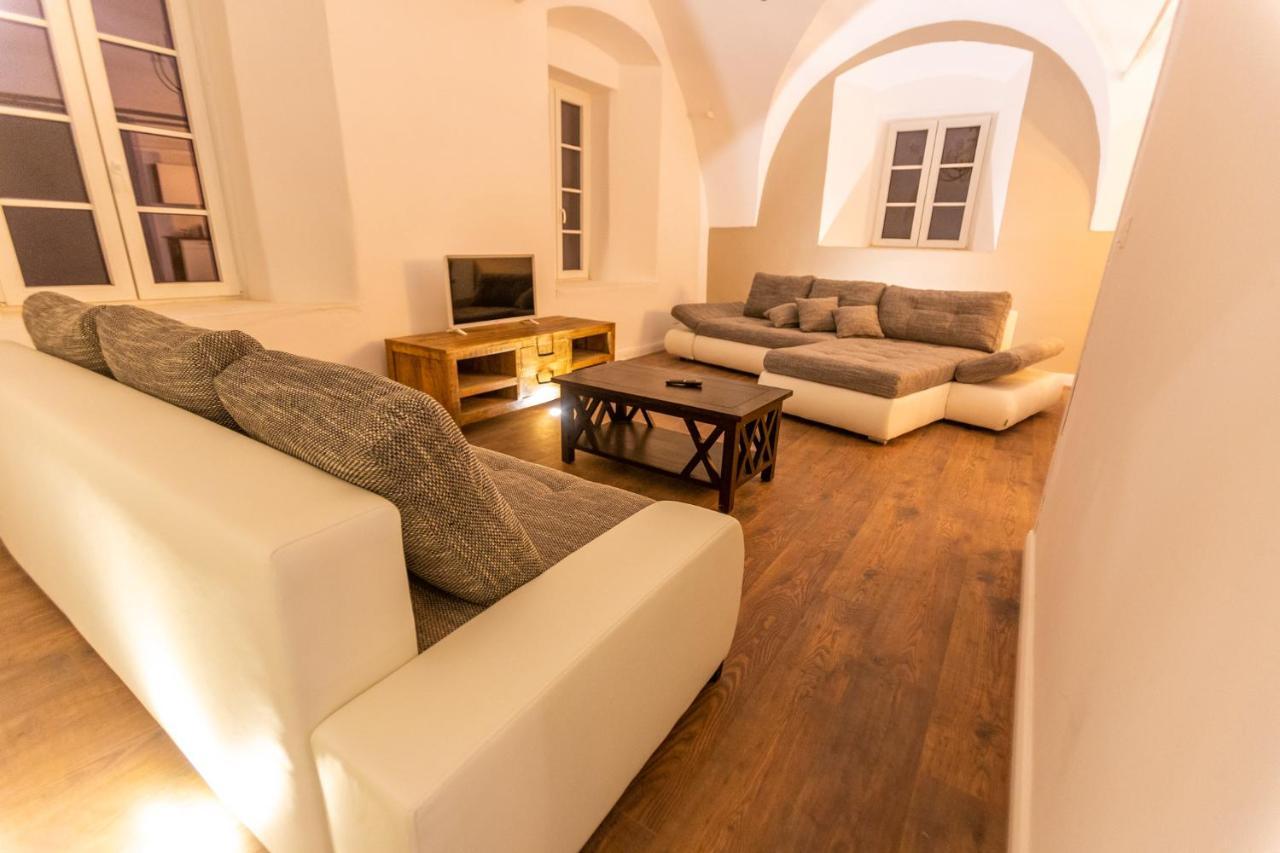 Gortschach  Pferdegut Schloss Treffen Apartments מראה חיצוני תמונה